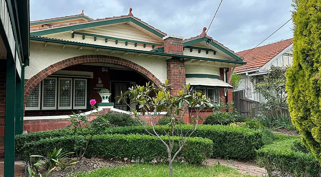 Bungalow Repaired After 2021 Earthquake — St Kilda, VIC