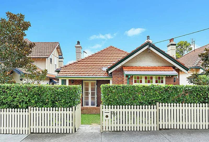 Fresh Tuckpointing Fell Out in Months — Mosman, NSW