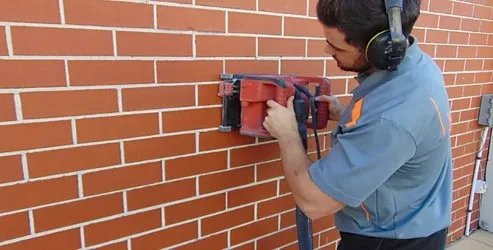 What Do Remedial Builders Do?