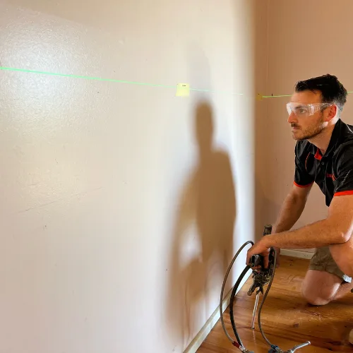 Laser monitoring equipment measuring concrete slab relevelling in real time