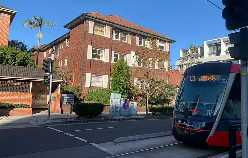 1920s Apartment Stabilised After Light Rail