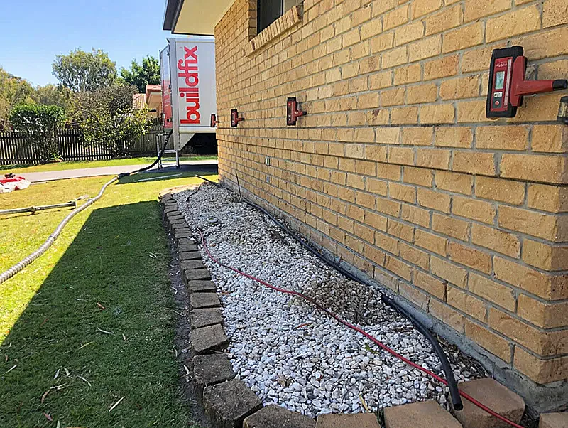 Sinking Garage Lifted 45mm — Harleys and All