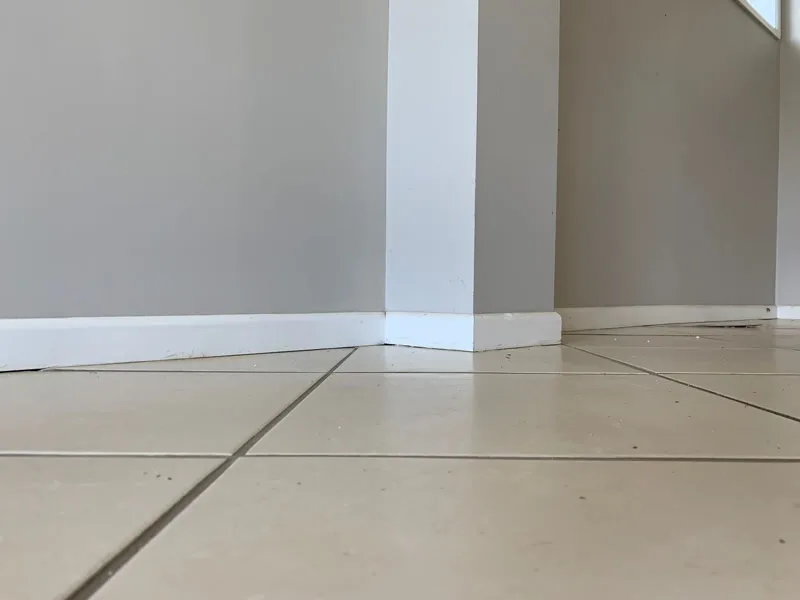 Same skirting board area with gap closed after relevelling