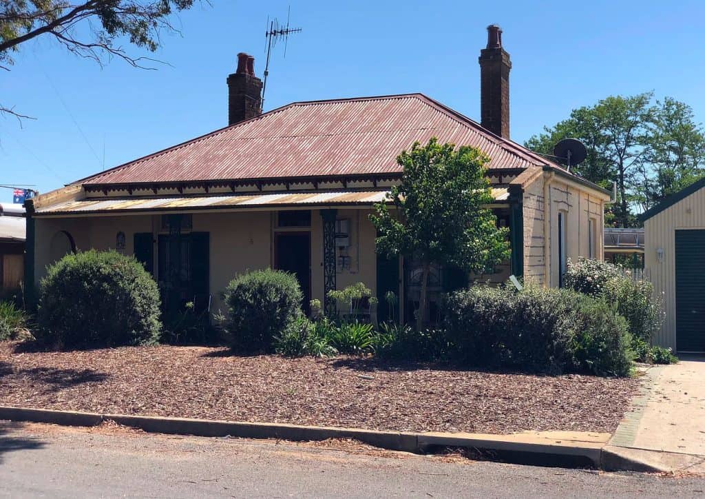 Goulburn heritage listed bungalow repaired and stabilised Buildfix
